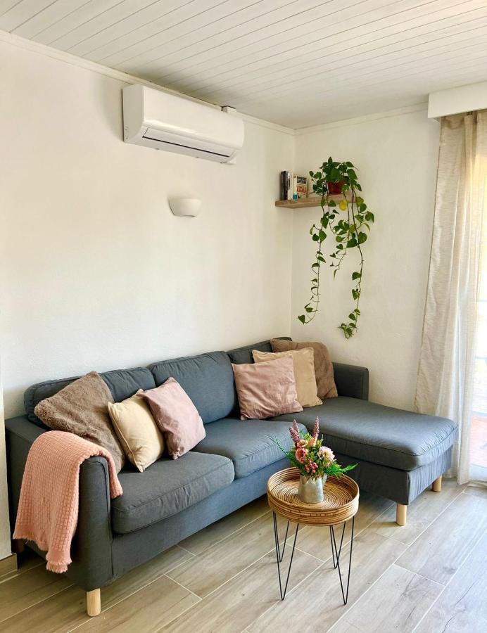Menorca Chic Apartment Near Beach & Harbour 卡兰博希 外观 照片