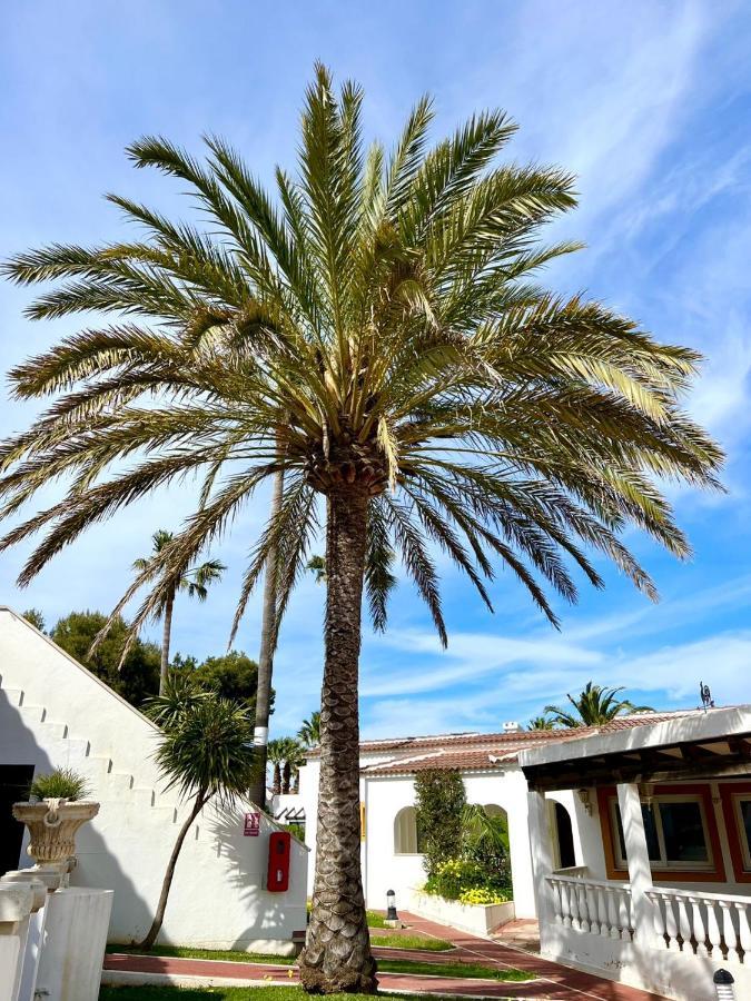 Menorca Chic Apartment Near Beach & Harbour 卡兰博希 外观 照片