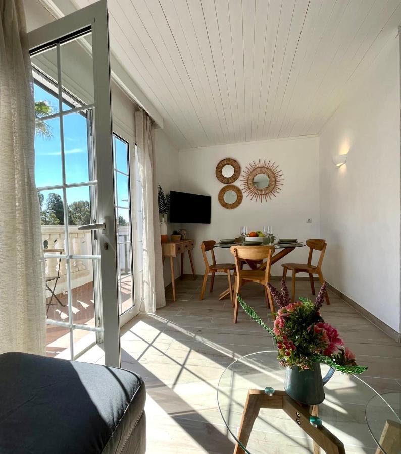 Menorca Chic Apartment Near Beach & Harbour 卡兰博希 外观 照片